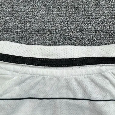 03-05 Manchester United white retro kid kit