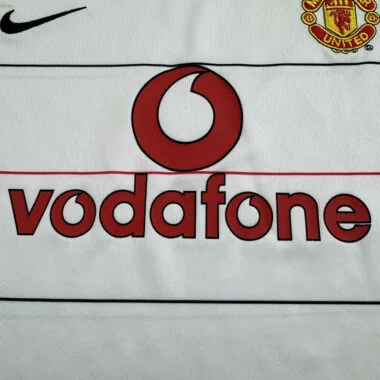 03-05 Manchester United white retro kid kit
