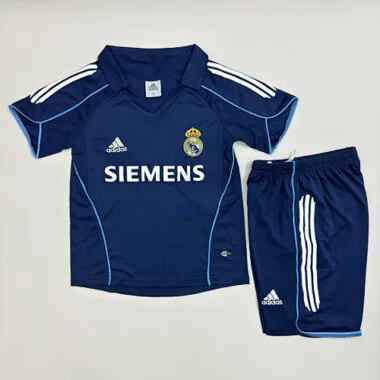 05-06 Real Madrid away retro kid kit