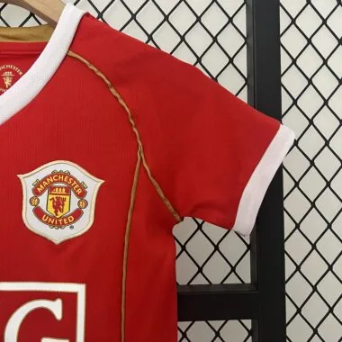 06-07 Manchester United home red retro kid kit