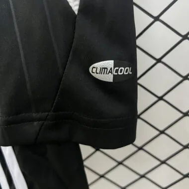 06-07 Real Madrid away retro kid kit