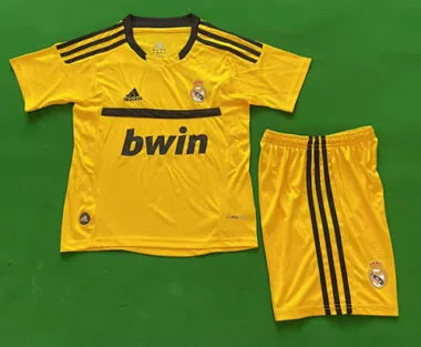 11-12 Real Madrid yellow goalkeeper kid kit