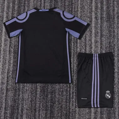 16-17 Real Madrid third away retro kid kit