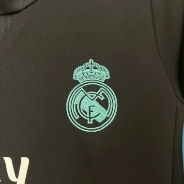 17-18 Real Madrid away retro kid kit