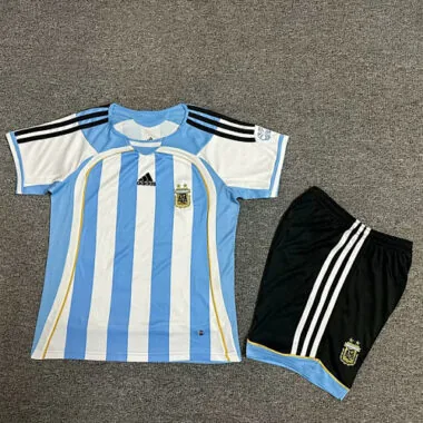 2006 Argentina home retro kid kit