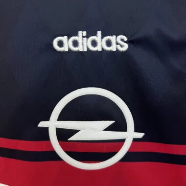 97/99 Bayern home retro kid kit