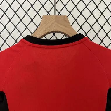 Manchester United 02-04 home kids retro jersey