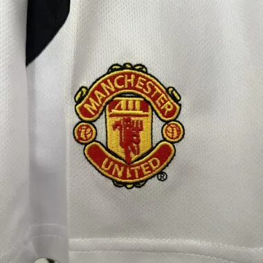 Manchester United 02-04 home kids retro jersey