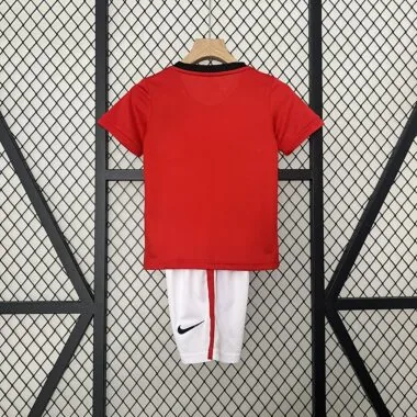 Manchester United 09-10 home Kids Kit