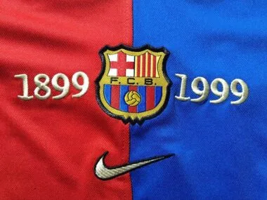 Retro 1999/00 Barcelona Home Long Sleeve kid kit (Size 16-28)