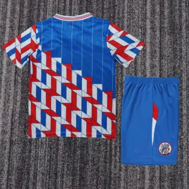Retro Ajax 1989/90 Away Kids Kit (Size 16-28)