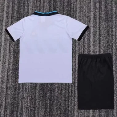 Retro Inter Milan 1990/91 Away Kids Kit (Size 16-28)