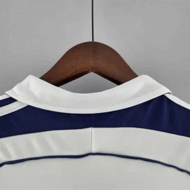 00-01 University of Chile away