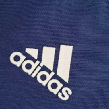 00-01 University of Chile home
