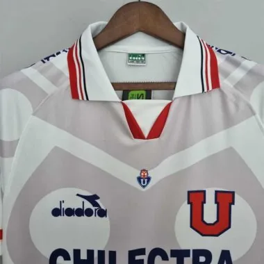1996 University of Chile away