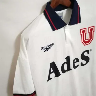 1998 University of Chile away