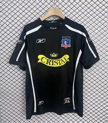 2005 Colo Colo away retro jersey
