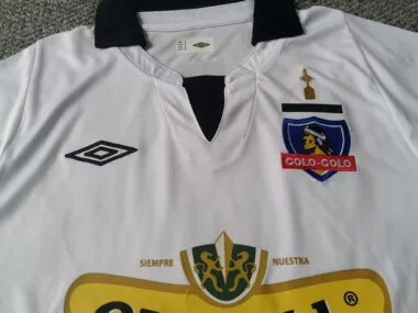 2013 Colo Colo home retro jersey