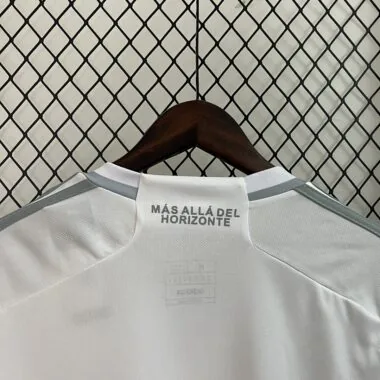 24-25 Universidad de Chile away white jersey
