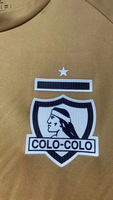 25-26 Colo Colo gold training jersey