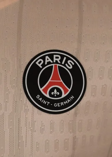 2025/26 PSG Jordan Pink Special Edition Player Version jersey (S-XXL)