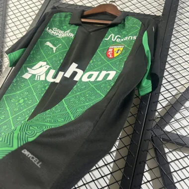 25-26 Lens away jersey