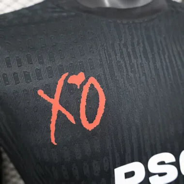 Maglia da gioco speciale nera del PSG 25-26, versione giocatore.
