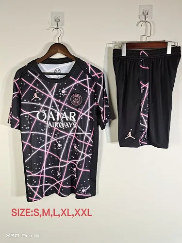 25-26 PSG black and pink training suit
