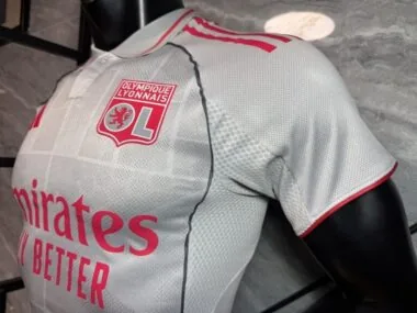 Lyon 2025/26 Third Away player version (S-2XL)