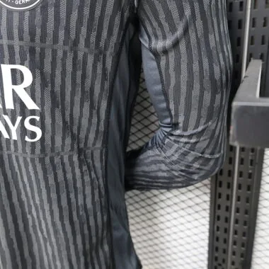 PSG Paris 2025/26 Fourth Away player version Long Sleeve Jersey (S-XXL)
