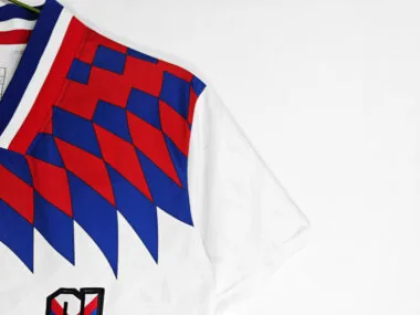 Retro 1995-96 lympique Lyon home Jersey (S-2XL)