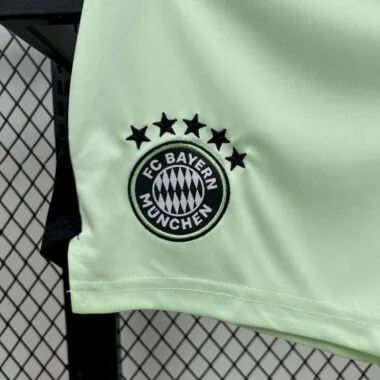 25-26 Bayern Munich Green Goalkeeper Kids Kit