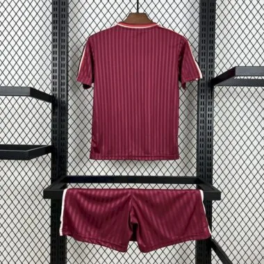 25-26 Bayern Munich Terrace Icons Kids Kit