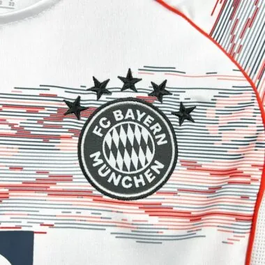 25-26 Bayern away kid kit