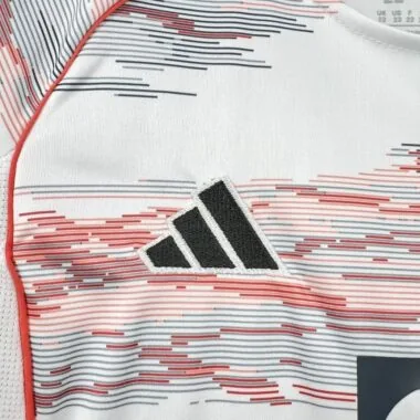 25-26 Bayern away kid kit