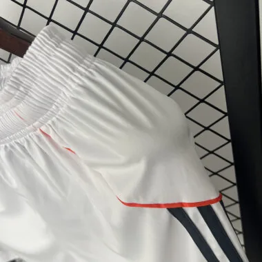 25-26 Bayern away shorts