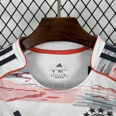 25-26 Bayern away woman jersey