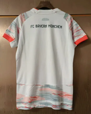 25-26 Bayern away woman size jersey