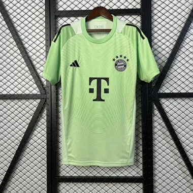25-26 Bayern green goalkeeper jersey