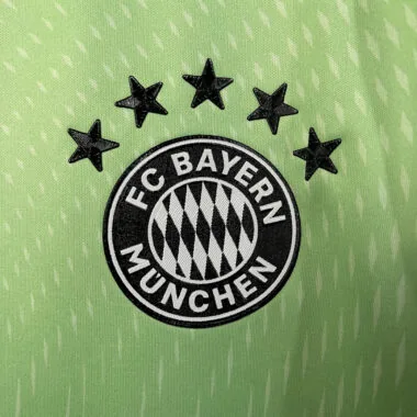 25-26 Bayern green goalkeeper jersey