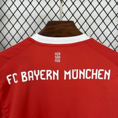 25-26 Bayern home jersey