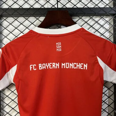 25-26 Bayern home kid kit