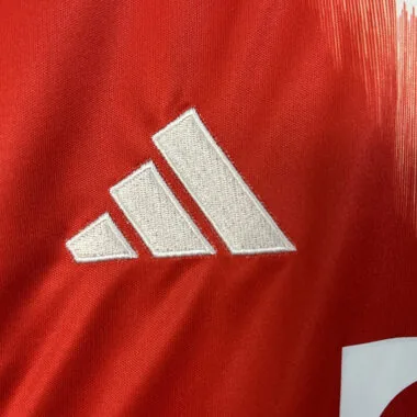 25-26 Bayern home kid kit