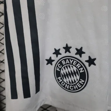 25-26 Bayern home player version shorts