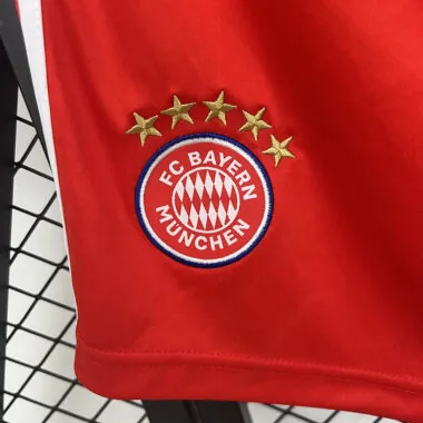 25-26 Bayern home shorts