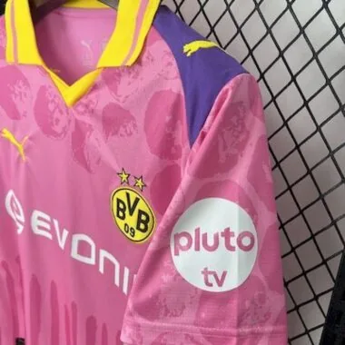 Camiseta especial rosa del Borussia Dortmund 25-26