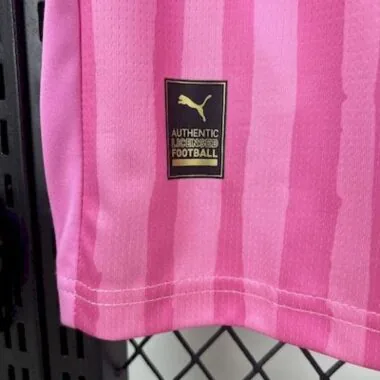 Camiseta especial rosa del Borussia Dortmund 25-26