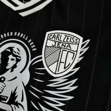 Camiseta negra especial de pretemporada «25-26 Carl Zeiss Jena» (tallas S-2XL)