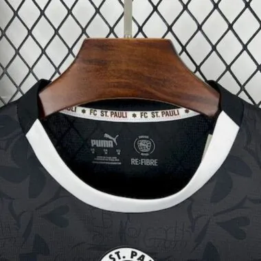 25-26 St. Pauli Third Away jersey