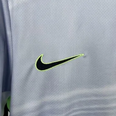 Maglia da trasferta del Wolfsburg 25-26